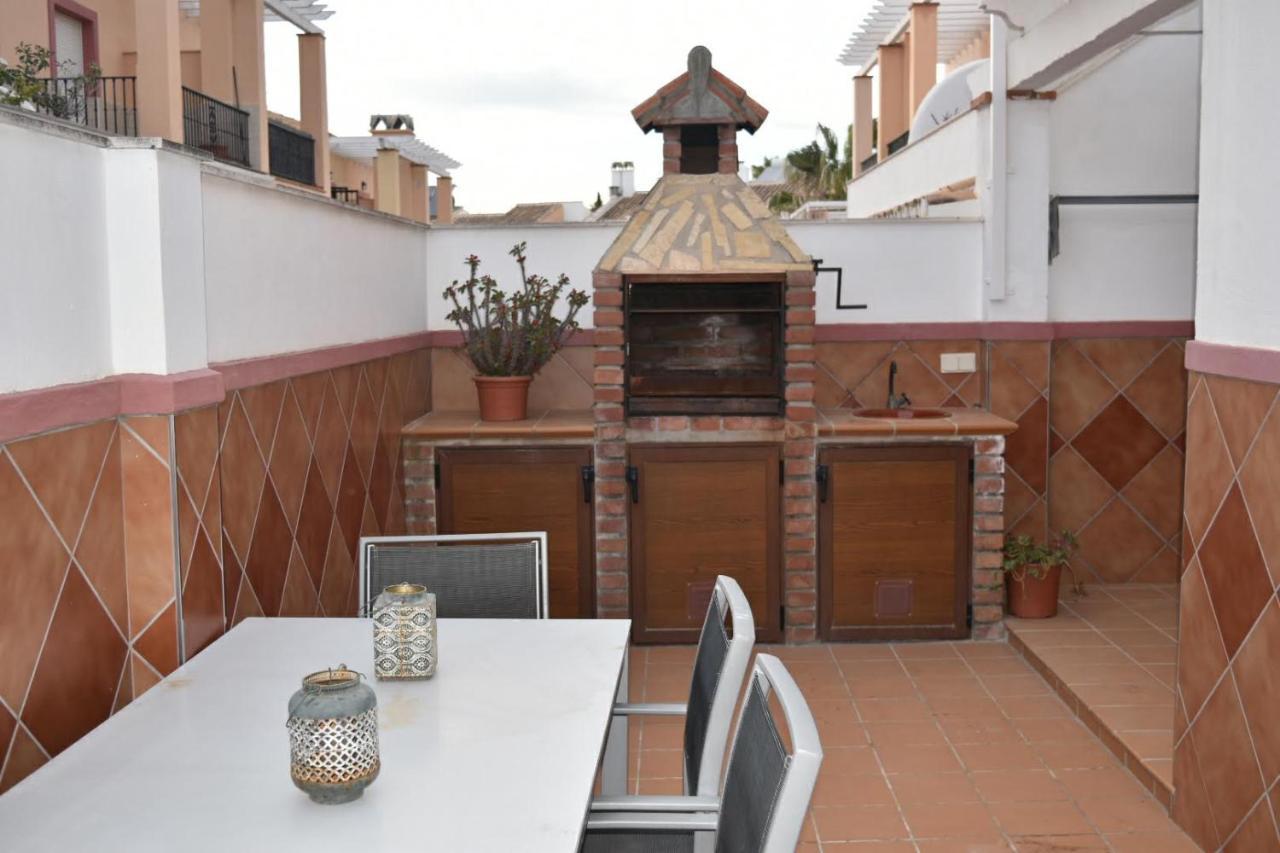 Apartamento Zona Playa De Burriana Con Terraza Nerja Bagian luar foto